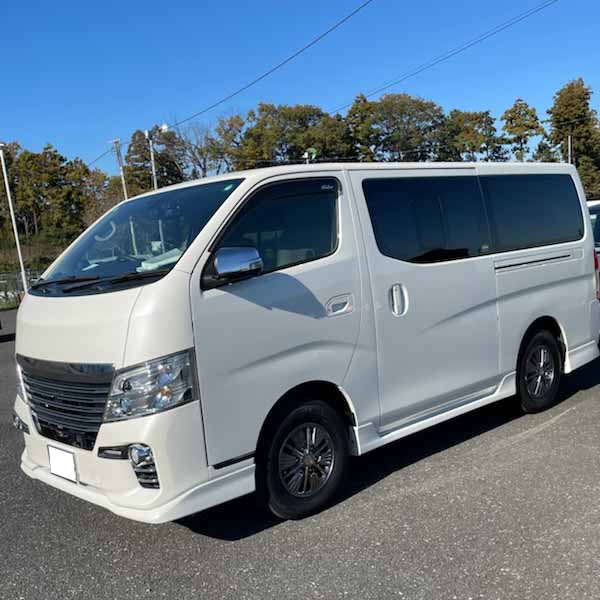 バルベロ 17インチ FLEX限定 ハイエース ハイエース バルベロ 悪魔 車好きがこだわる FLEX専用カラーのトヨタ