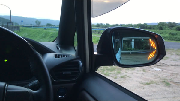 コニャン様の愛車