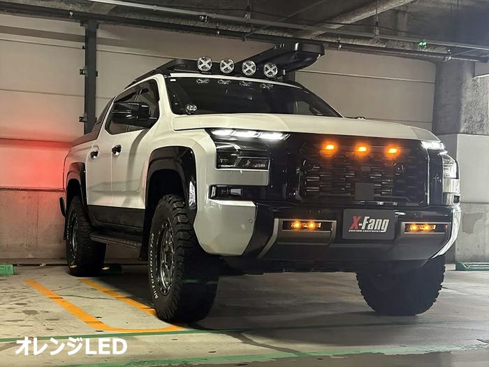 トライトン GSR専用 X-FANG 9インチ デュアルLEDバーキット(バンパー